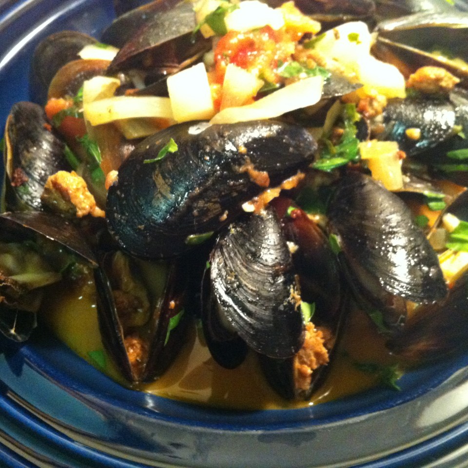 Mussels in a tomato-wine broth with chorizo